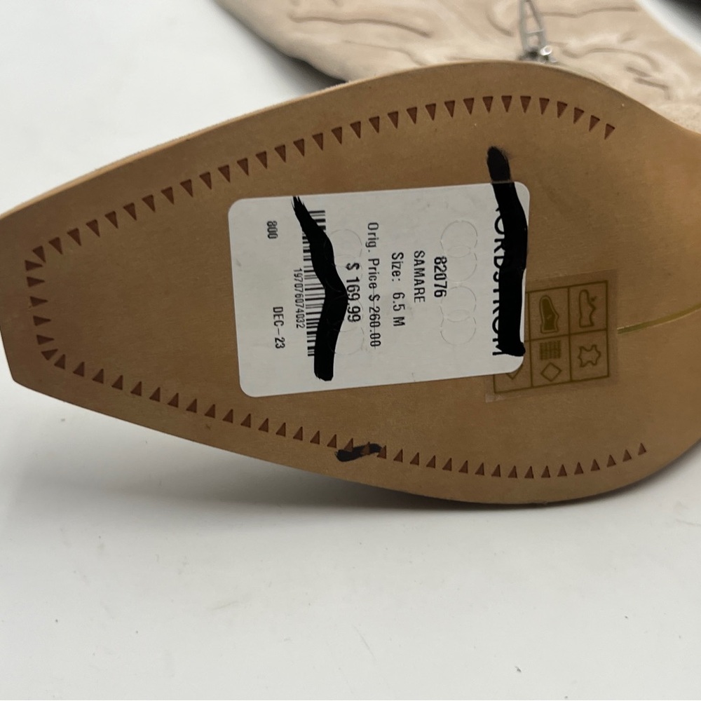 Dolce Vita Tan Heeled Boots with Western Stitching - Picture 5 of 8